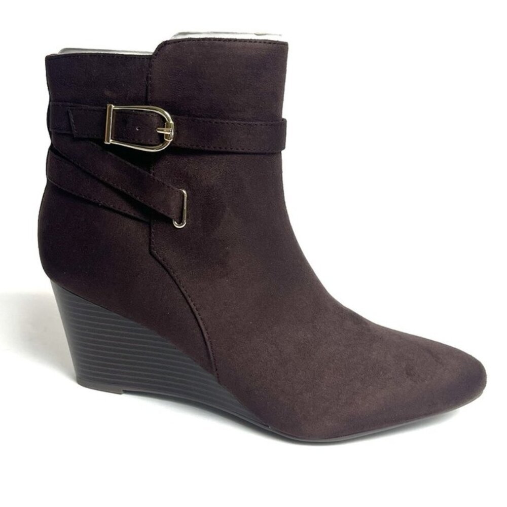 Lifestride Women’s Gio Dark Chocolate Ankle Boot Size 9.5M